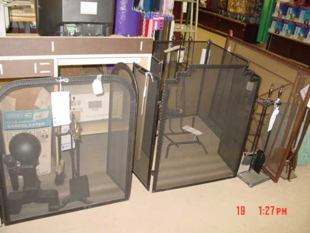 Grossman Auction Pictures From March 30, 2008 - 1305 W 80th St. Cleveland, OH<